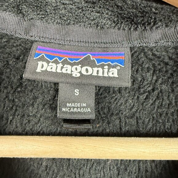 Patagonia Re-Tool Womens Size Small Snap-T Fleece Pullover Black - Picture 3 of 8